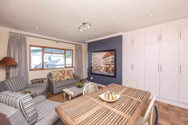 To Let 2 Bedroom Property for Rent in Gardens Western Cape